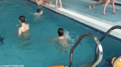 Poolside activities 1 Full HD - A love for the sun and fresh air are important values for naturists
