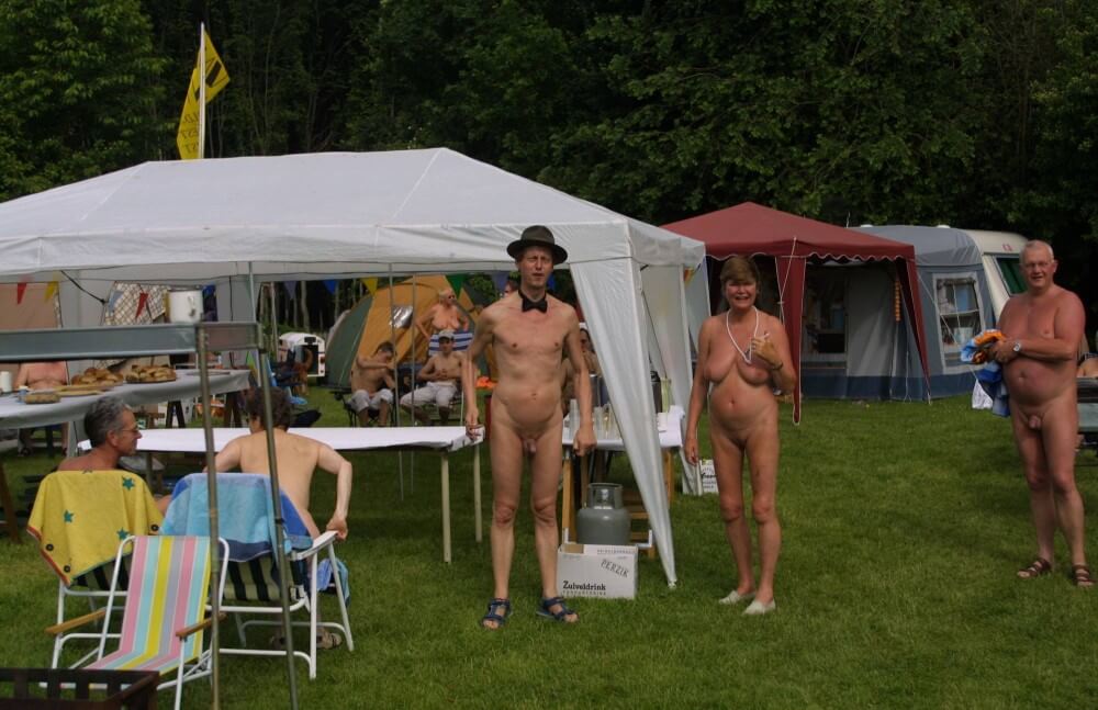 Holland Nature Home Stay pics - Nudity fosters trust and honesty