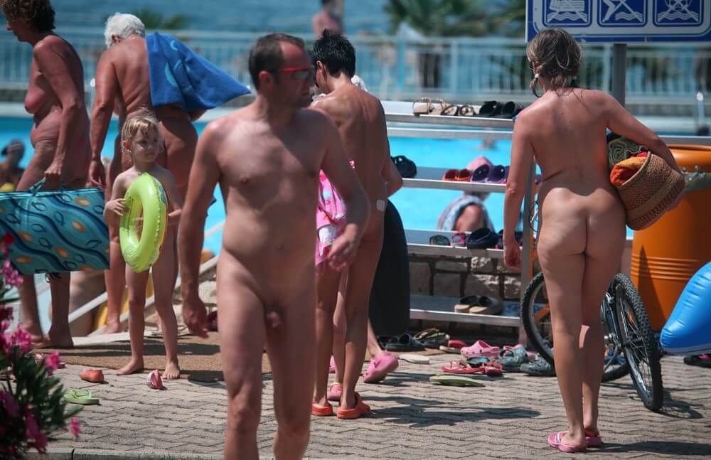 Daytime Nudists Chill Out photos - Naturism teaches respect and love for the natural world
