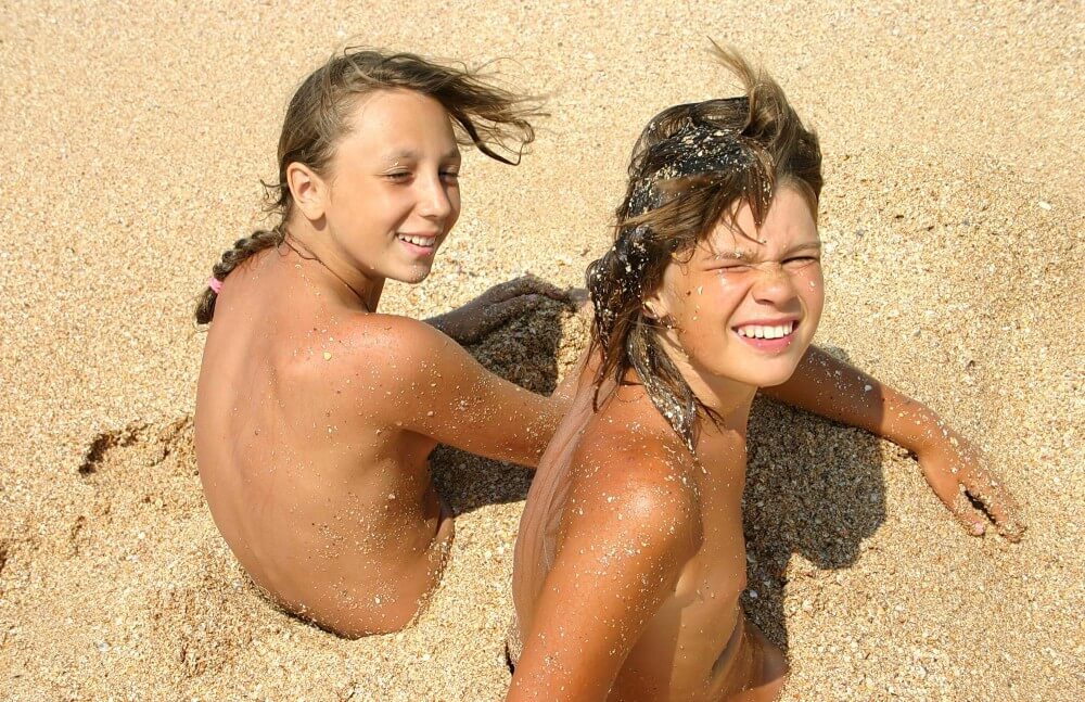 Ocean Beach Relaxing Photo Set - Nudism is based on sincerity
