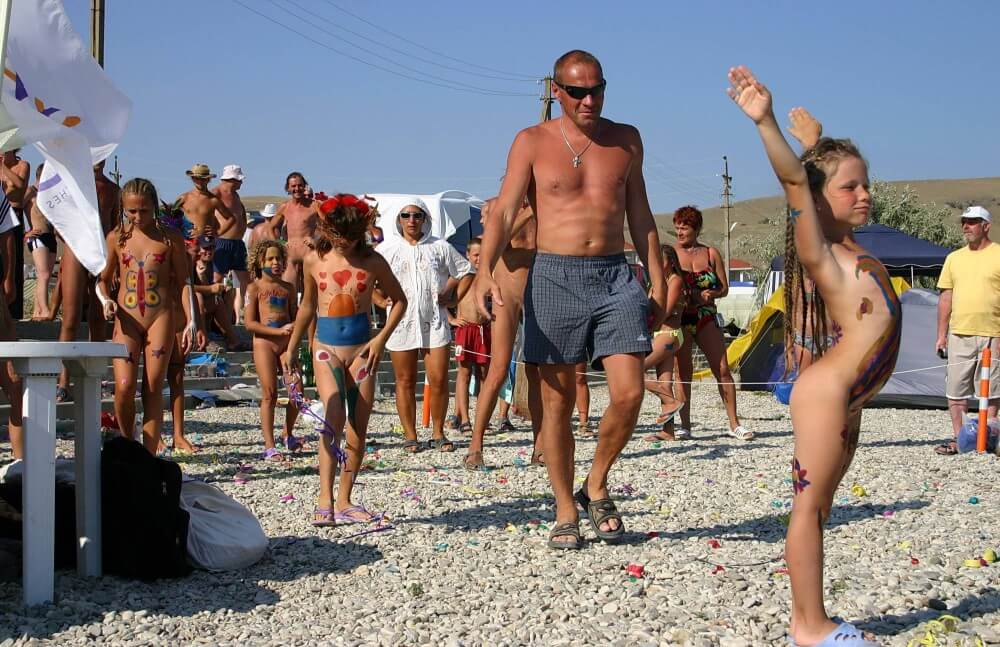 Beach Time Talent Show pics - Nudity helps to overcome insecurities and boost self-esteem
