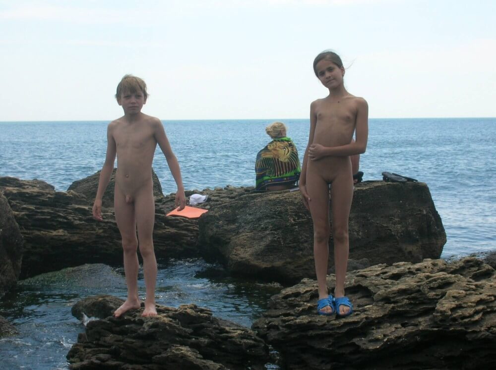 Beach Rocking Profile pics - Naturism as a Way of Life
