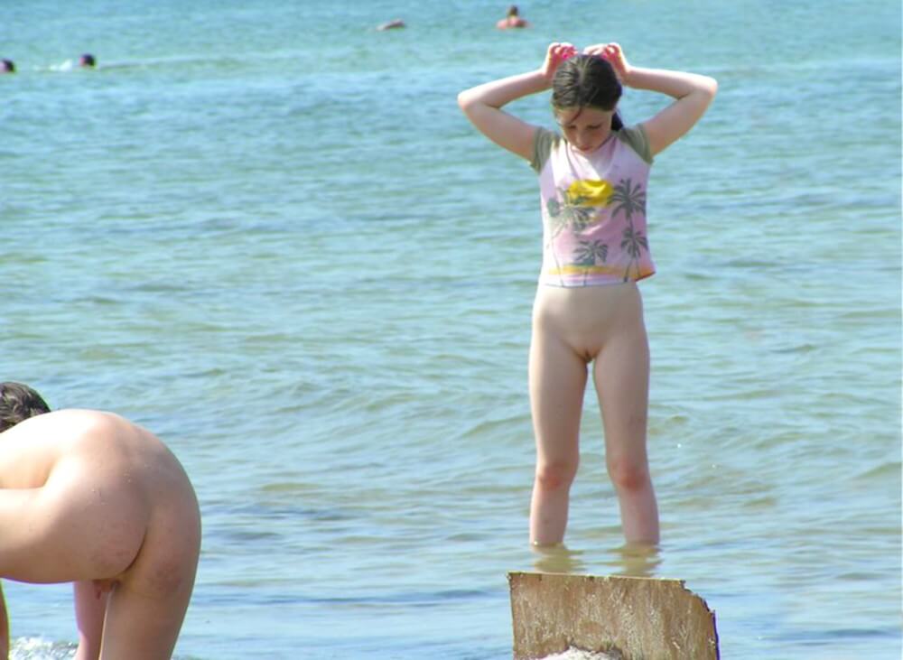 Crazy dirty girls - Participation in nudism contributes to personal growth