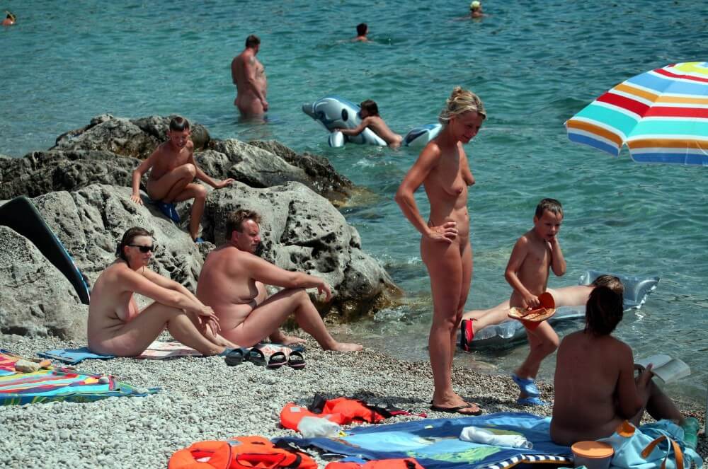 Rock Side Family Camping pics - Through naturism, people seek an opportunity to become closer to nature and to themselves