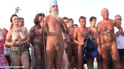 Cool Day At The Beach 5 - Radical nudism materials