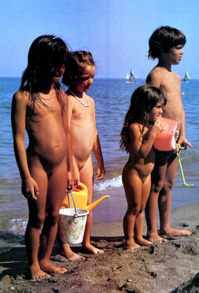 Jung und Frei Nr 6 - A naturist values sincerity, as well as honesty and openness