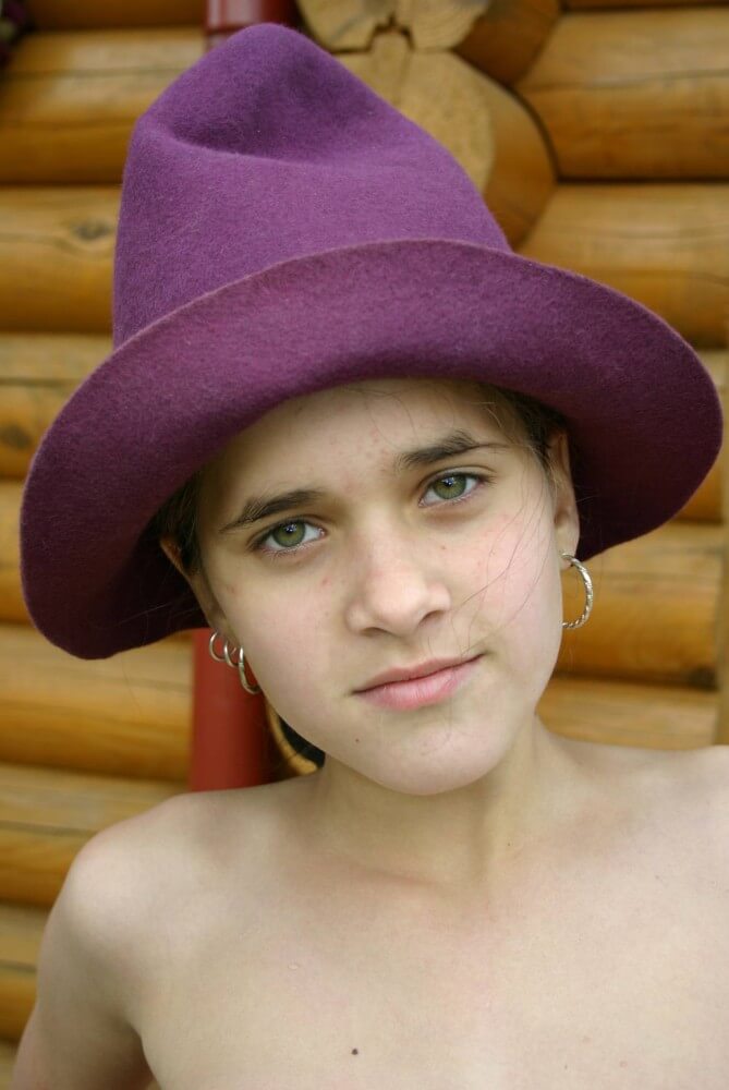 Cabin Reflections nudism pics - The true flourishing of a culture of naturalness