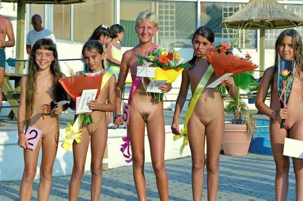 Beauty contest FR photos - Nudity is a natural aspect of human existence