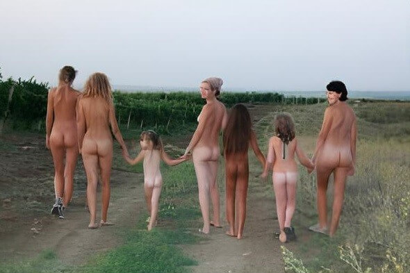 The Vineyard Tour photos - Travel and tours incorporating elements of the naturist lifestyle