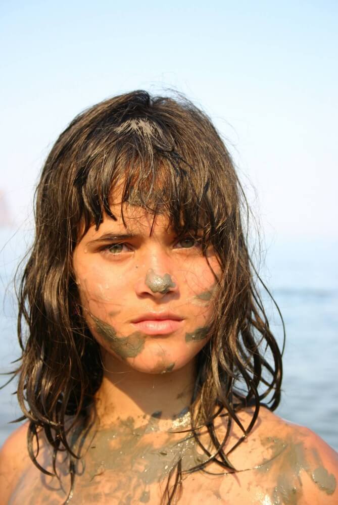 Courageous Naturist Girl pics - Through naturism, people seek an opportunity to become closer to nature and to themselves