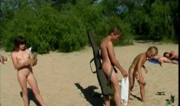 Enature video - Naked Shoot Out - The lifestyle of naturist advocates and their community